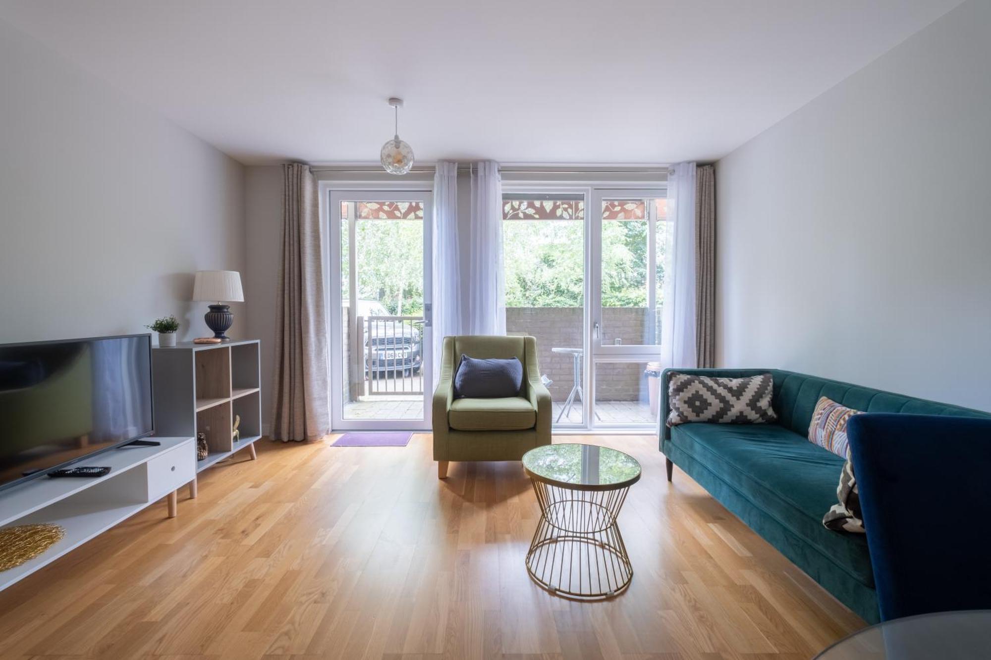 Brand New London Flat With Car Park Apartamento Exterior foto